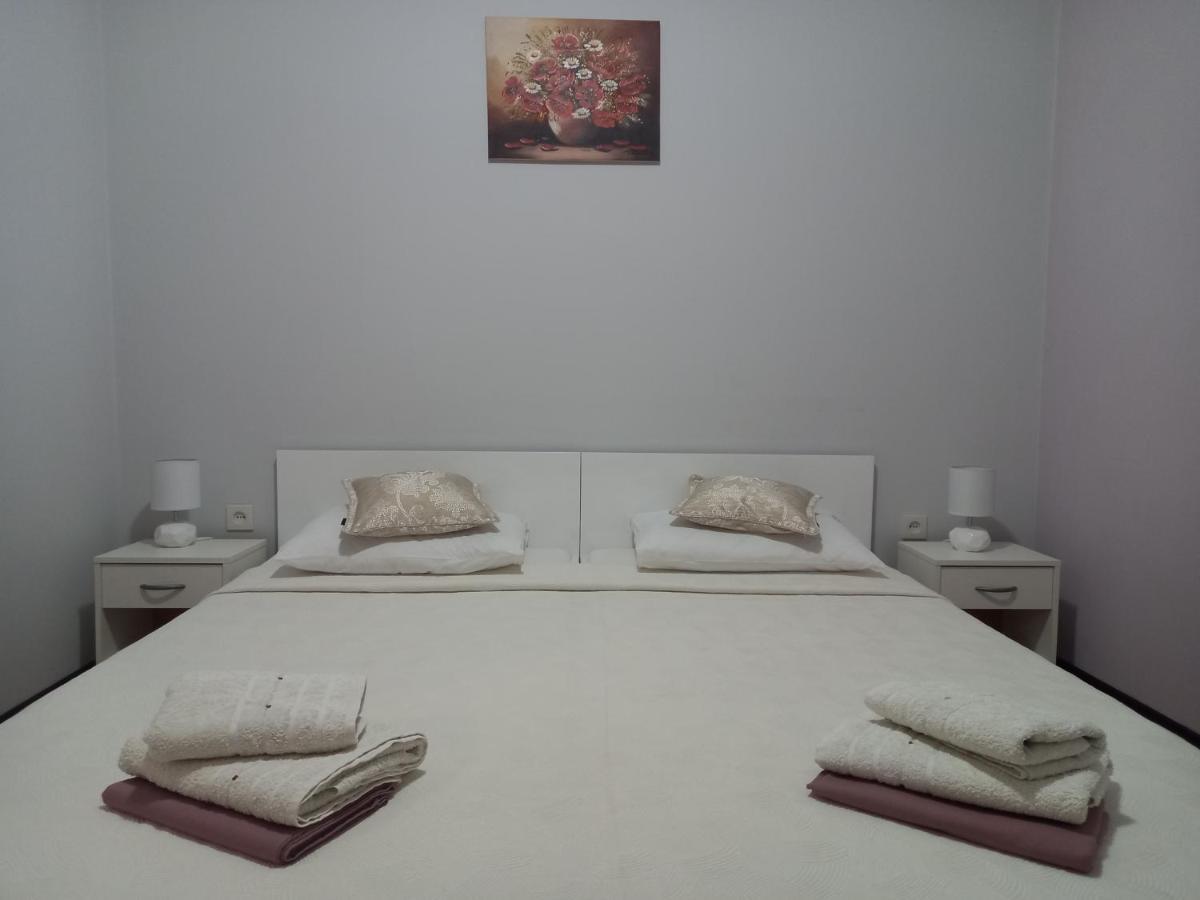 Apartamento Apartman Maja Kaštela Exterior foto
